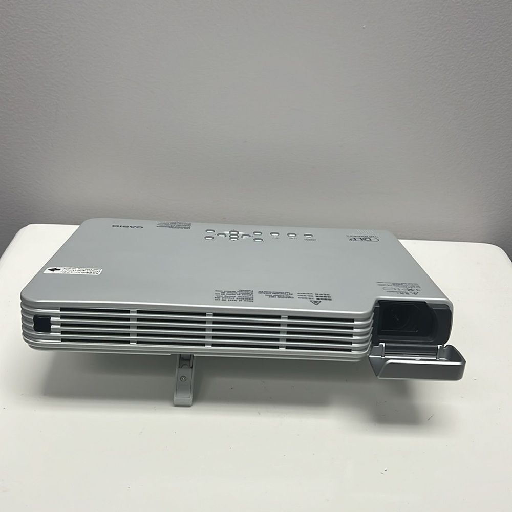 Casio XJ-S33 - DLP Projector - Picture 8 of 10